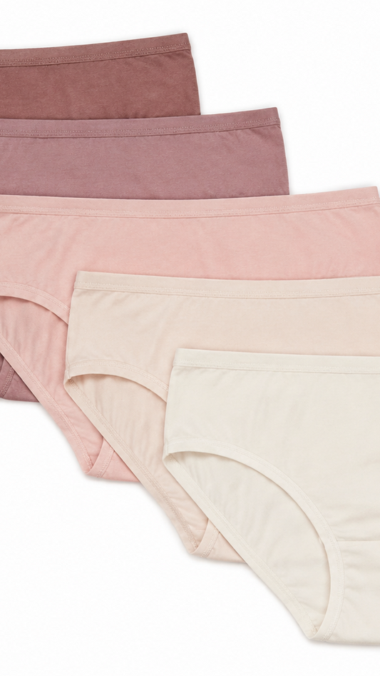 A pack of 5 pieces of Esmara briefs.