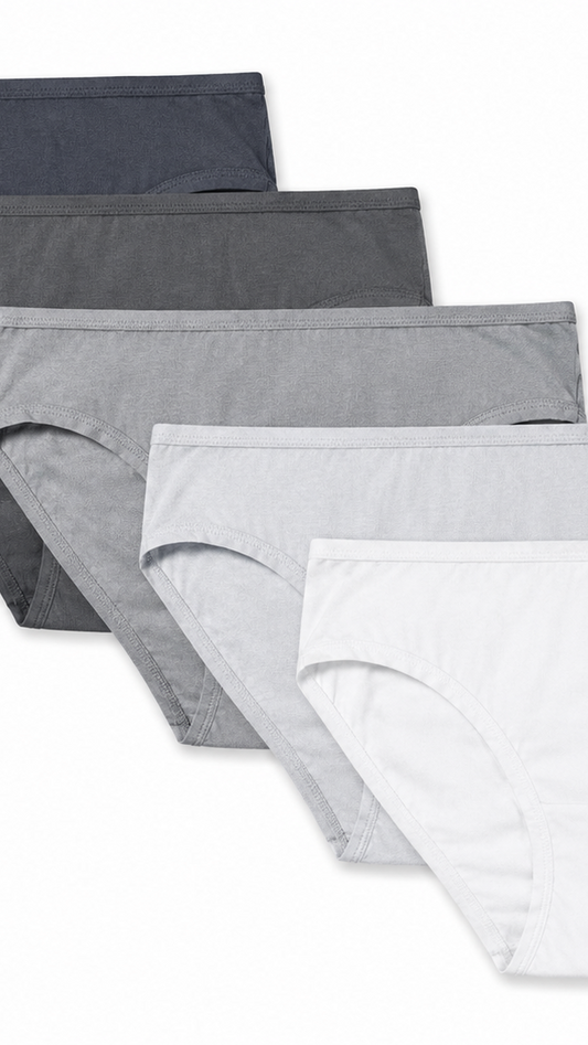 A pack of 5 pieces of Esmara briefs.