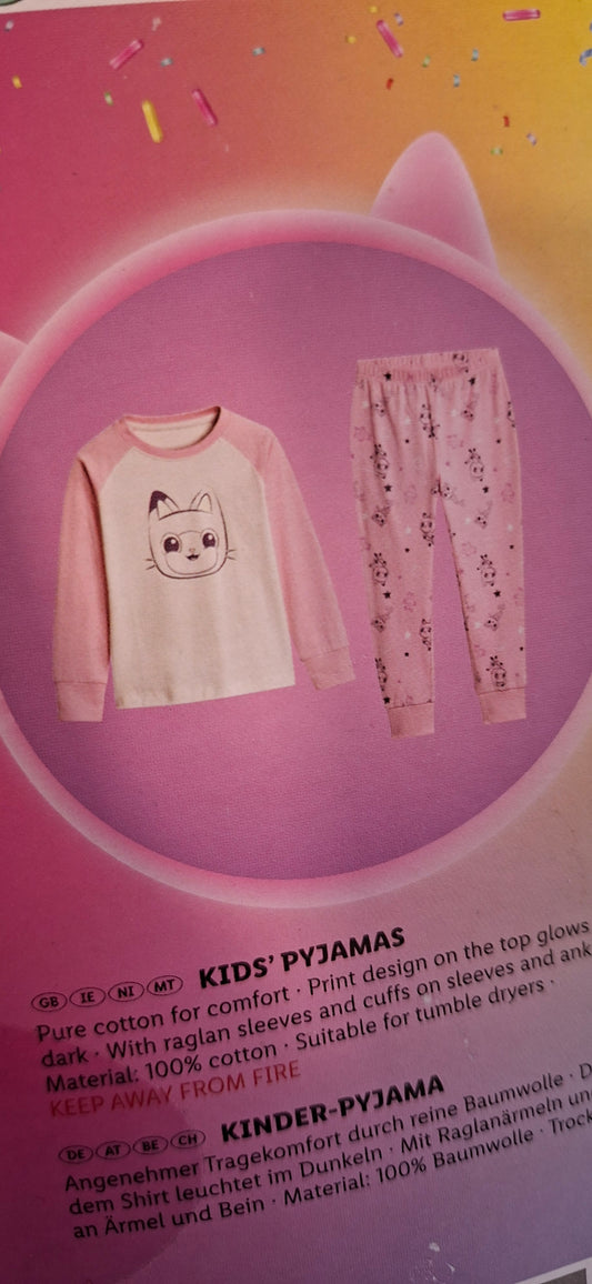 Gabby’s Dollhouse Kids’ Pyjama Set – Pink and White